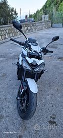 Triumph street triple R 2023