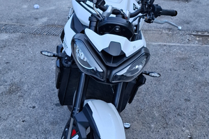 Triumph street triple R 2023