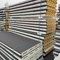 Pannelli isolanti coibentati tetto e parte