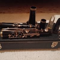 Clarinetto in legno sib con Custodia 