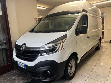 RENAULT Trafic T29 2.0 dCi 145CV EDC PC-TN Furgo