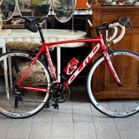 Bicicletta da corsa Olmo