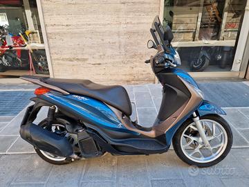 Piaggio Medley 125