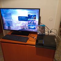 PS 4 con 3  joystick, tastiera  e giochi 