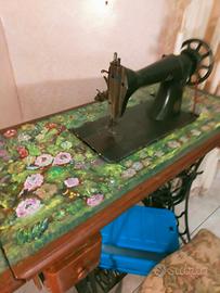 macchina Singer a pedale 