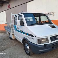 iveco daily 35.12 doppia cabina  