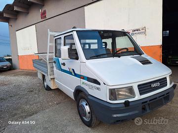 iveco daily 35.12 doppia cabina  