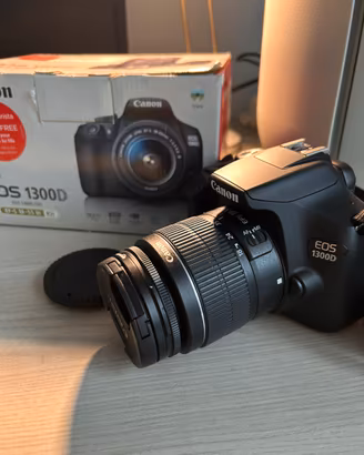 Canon eos 1300D