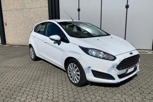 Ford Fiesta omologata autocarro 4 posti - 1...