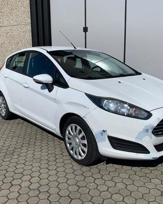 Ford Fiesta omologata autocarro 4 posti - 1...