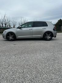 Volkswagen Golf 7 1.6 TDI 110CV
