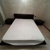 Letto matrimoniale contenitore + 2 comodini