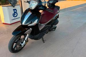 Beverly 350