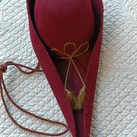 copricapo studentesco x neo laureati in medicina