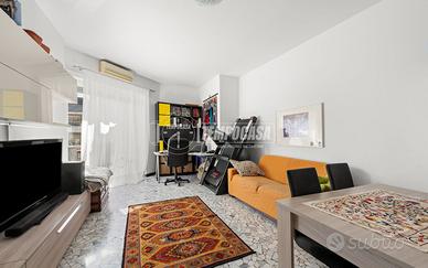 Ampio bilocale ristrutturato e luminoso al quinto