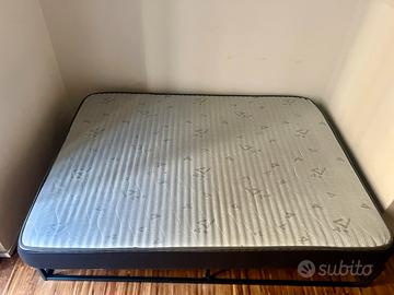 Letto matrimoniale