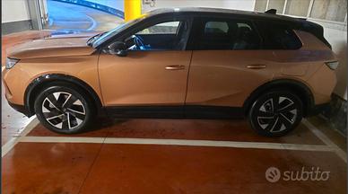 OPEL GRANDLAND IBRID PLUG-IN 