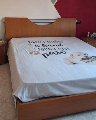 Camera da letto matrimoniale in ciliegio