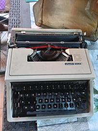 macchina da scrivere