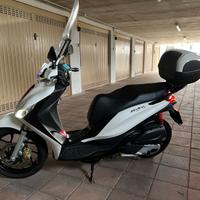 Piaggio Medley S 125