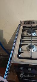 cucina compatta con forno