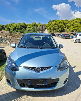 Mazda 2 benzina