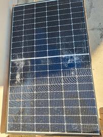 2 pannelli fotovoltaici 375w 25 euro