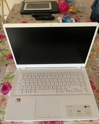 Notebook ASUS VivoBook