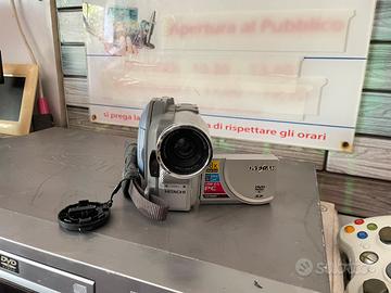 hitachi dz mv550e