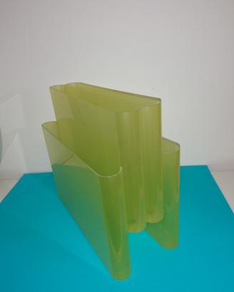 Portariviste Kartell