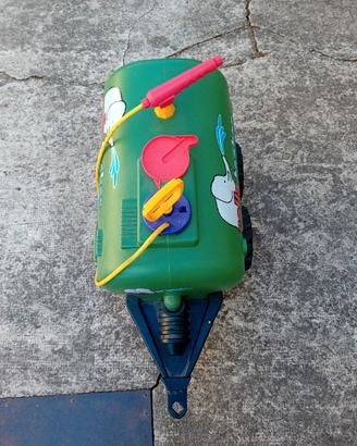 botte giocattolo per trattore a pedali