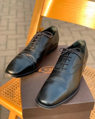 Scarpe TOD'S stringate in pelle