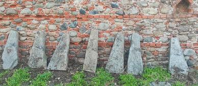 modiglioni in pietra per balconi