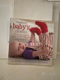 Libro con tutoriel x realizzare vestiti x bambini