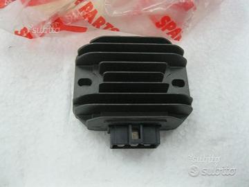 Regolatore di tensione aprilia scarabeo