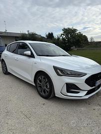 Ford Focus st-line X