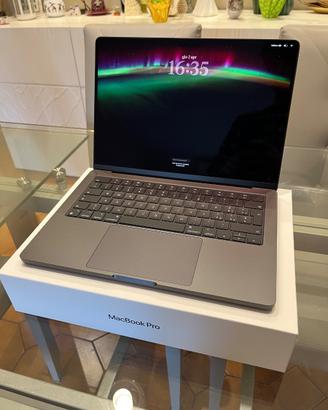 MacBook Pro 14"  M4 Pro  24 GB Ram  512 GB SSD