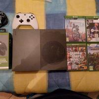 Xbox One s slim con giochi