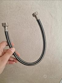 tubo flessibile rubinetto 