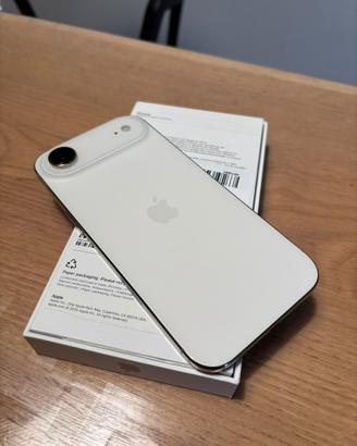 iPhone 17 Air Light Gold 100% Batteria