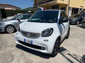 Smart ForTwo FourTwo 70 1.0 Twinamic Cabrio Prime