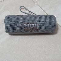 cassa portatile bluetooth Jbl flip 6