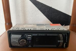 Autoradio auto