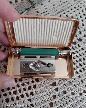 Rasoio Flying Eagle  vintage 