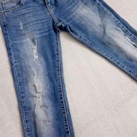 Jeans donna Skinny blu. taglia S con strappi.