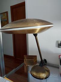 Lampada e portalettere in ottone massiccio Ventana