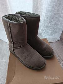 UGG Stivali Classic Short 