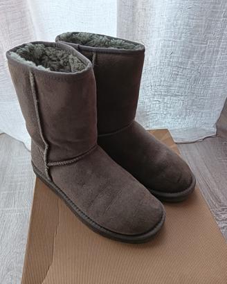 UGG Stivali Classic Short 