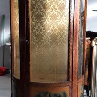 Vetrina  stile Lugi XV 