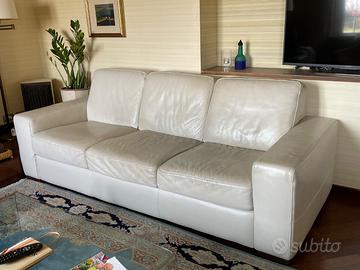 Divano  in pelle